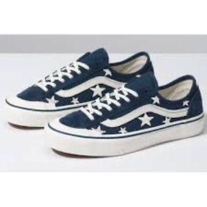 vans “old skool” navy & stars